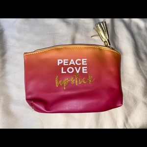 makeup bag with tásele